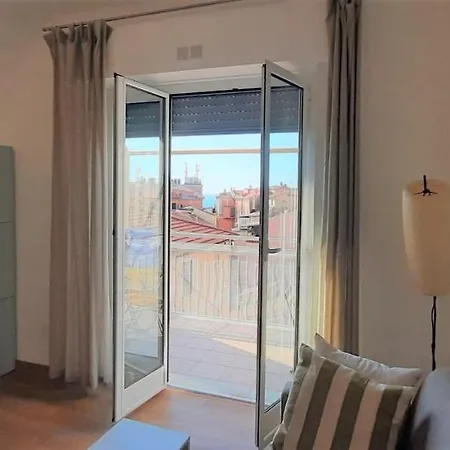 La Casa Dei Meli * Imperia